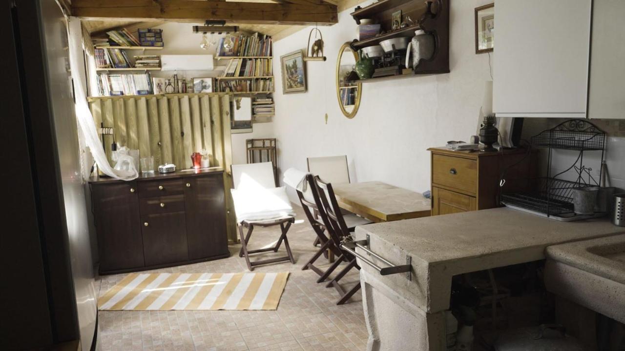 Une Petite Maison Entre Vignes Et Mer La Cadiere-d'Azur Eksteriør billede